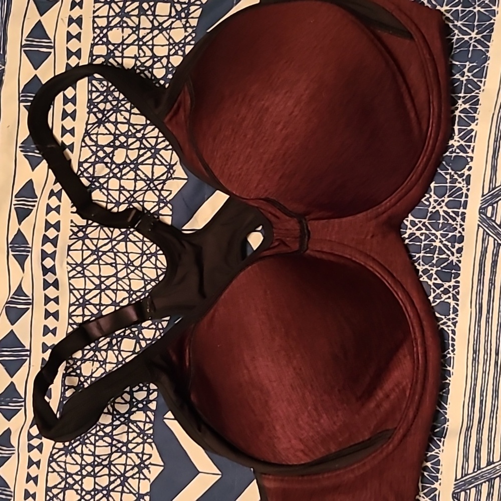 sports bra.